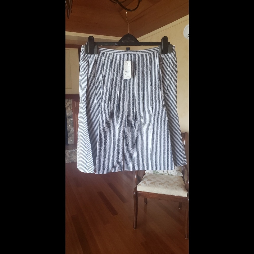 NWT Brand New Brooks Brothers striped stretch cotton  Seersucker Skirt size 12